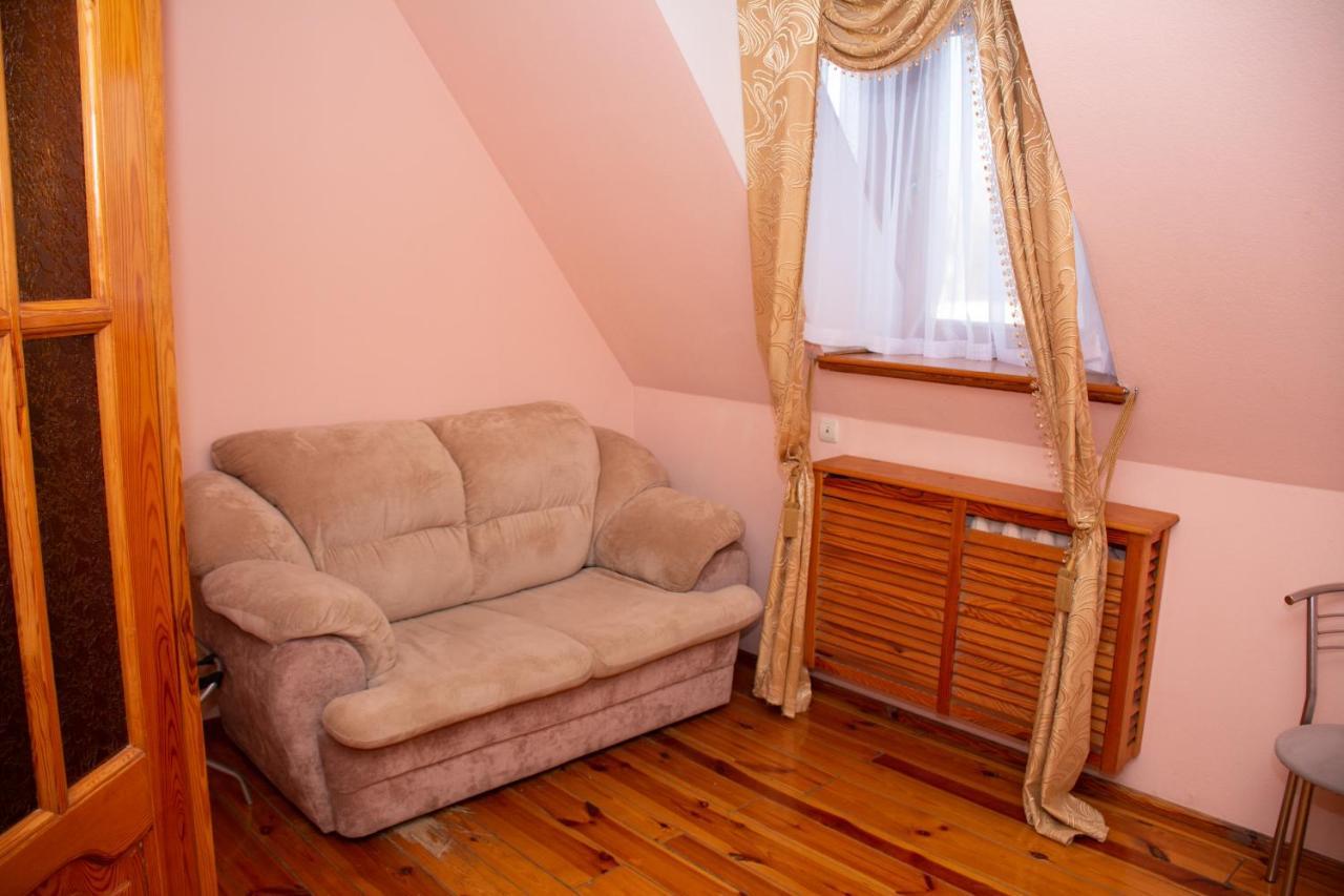 Hotel Gostiniy Dvor Non-Stop Chersoń Zewnętrze zdjęcie