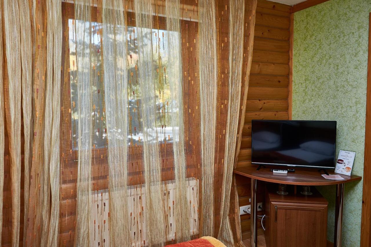 Hotel Gostiniy Dvor Non-Stop Chersoń Zewnętrze zdjęcie