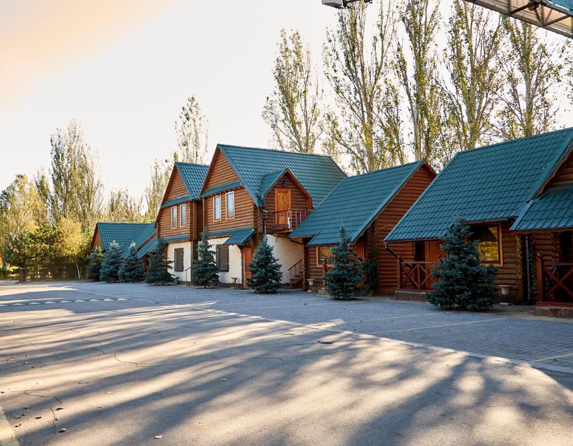 Hotel Gostiniy Dvor Non-Stop Chersoń Zewnętrze zdjęcie